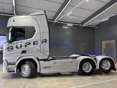 SCANIA R460 A6X2