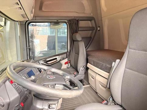 SCANIA R460 A4X2