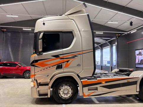 SCANIA R460 A4X2