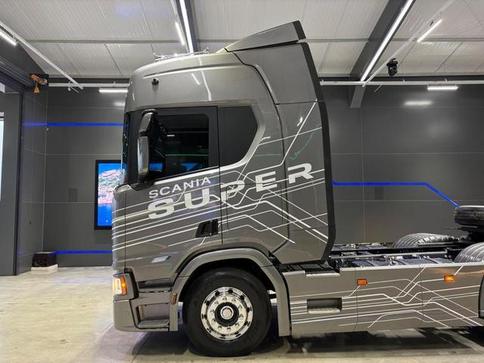 SCANIA R460 A6X2