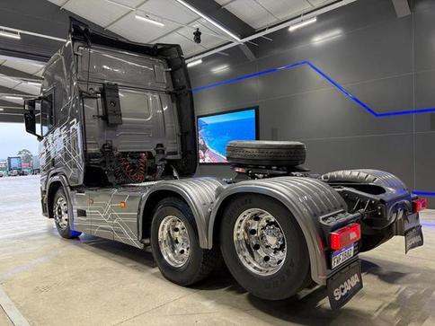 SCANIA R460 A6X2