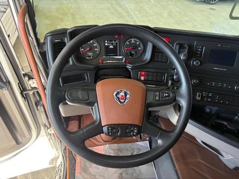 SCANIA R540 A6X4