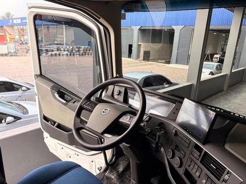 VOLVO FH 460 6X2T _2P_