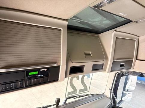 VOLVO FH 460 6X2T _2P_