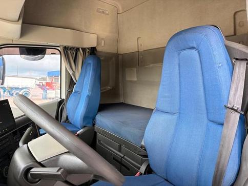 VOLVO FH 460 6X2T _2P_
