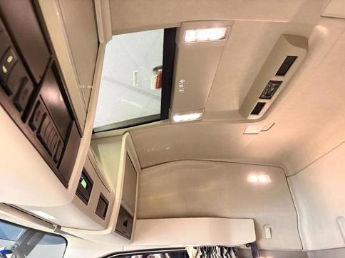 VOLVO FH 460 6X2T