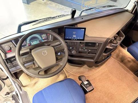 VOLVO FH 460 6X2T
