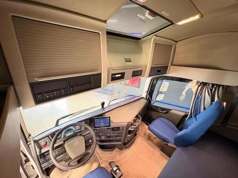 VOLVO FH 460 6X2T