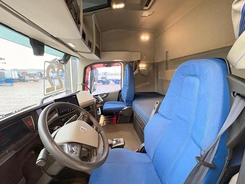 VOLVO FH 460 6X2T