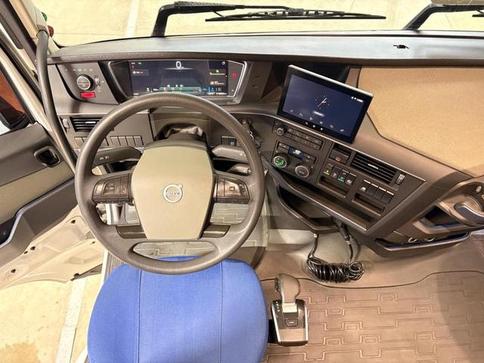 VOLVO FH 460 6X2T
