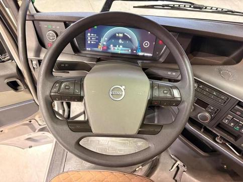 VOLVO FH 460 6X2T