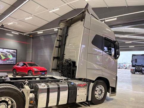 VOLVO FH 460 6X2T