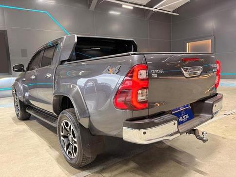 TOYOTA HILUX CABINE DUPLA SRX RD