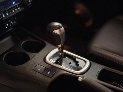 TOYOTA HILUX CABINE DUPLA SRX RD