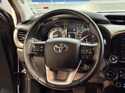 TOYOTA HILUX CABINE DUPLA SRX RD