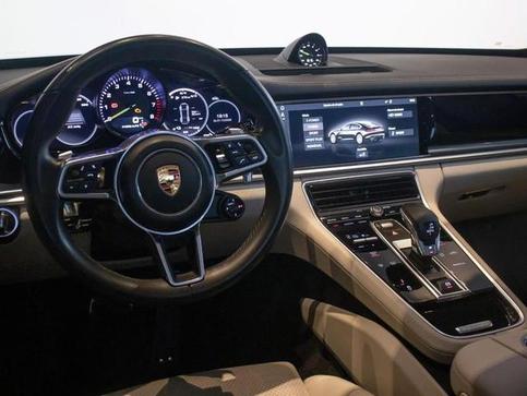 PORSCHE PANAMERA 4EHYB