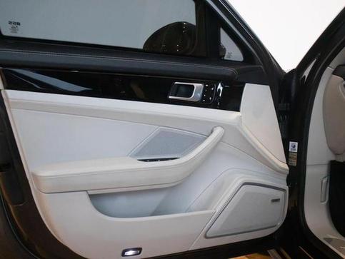 PORSCHE PANAMERA 4EHYB