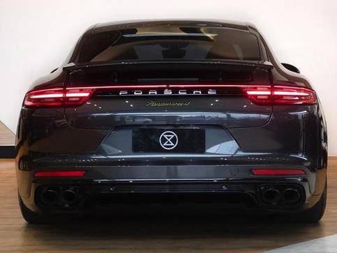 PORSCHE PANAMERA 4EHYB