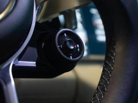 PORSCHE PANAMERA 4EHYB