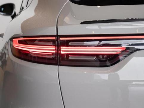 PORSCHE CAYENNE COUPE E-HYBRID 3.0 V6 462CV