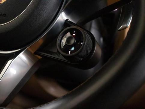 PORSCHE CAYENNE COUPE E-HYBRID 3.0 V6 462CV