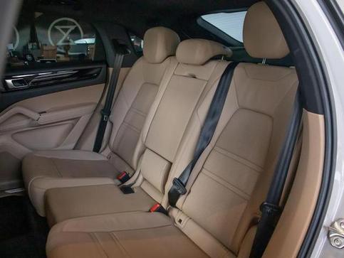 PORSCHE CAYENNE COUPE E-HYBRID 3.0 V6 462CV