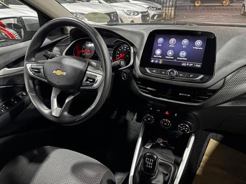 CHEVROLET ONIX PLUS 10MT LT2