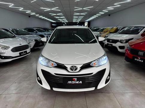 TOYOTA YARIS SA XS 15CNT