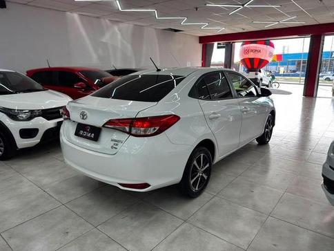 TOYOTA YARIS SA XS 15CNT