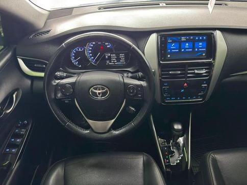 TOYOTA YARIS SA XS 15CNT