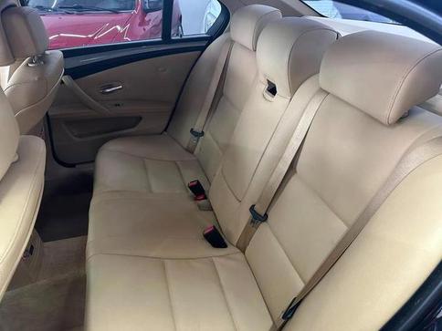 BMW 525I