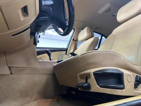 BMW 525I