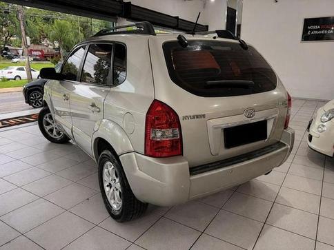 HYUNDAI TUCSON GLSB 2.0 AUT