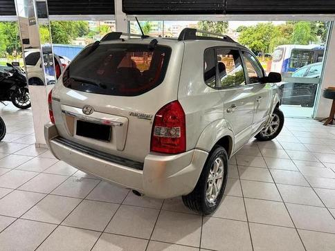 HYUNDAI TUCSON GLSB 2.0 AUT