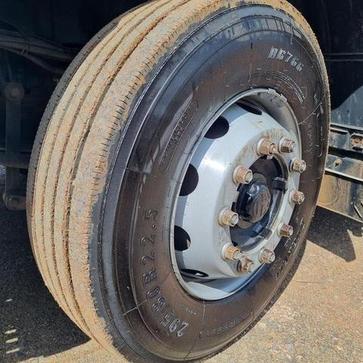 VOLKSWAGEN 25.360 CTC 6X2