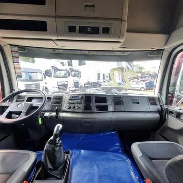 VOLKSWAGEN 25.360 CTC 6X2