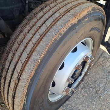 VOLKSWAGEN 25.360 CTC 6X2