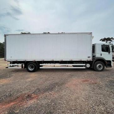 VOLKSWAGEN 17.190 CRM 4X2 49