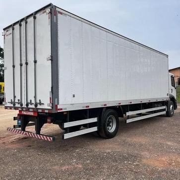 VOLKSWAGEN 17.190 CRM 4X2 49