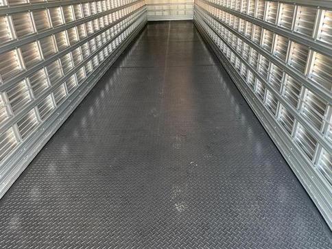 TRUCKVAN SEMIRREBOQUE FURGAO