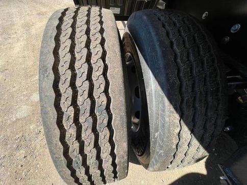 TRUCKVAN SEMIRREBOQUE FURGAO
