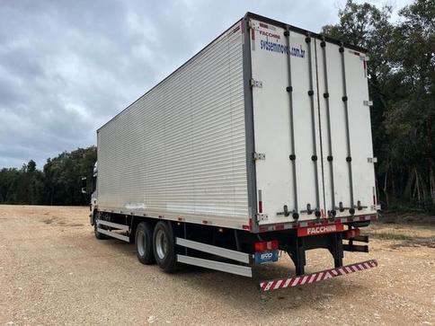 MERCEDES-BENZ ATEGO 2426