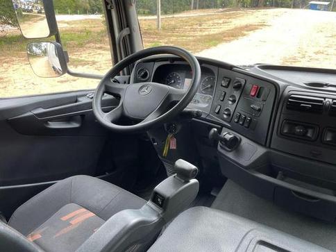MERCEDES-BENZ ATEGO 2426