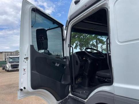 MERCEDES-BENZ ATEGO 2426