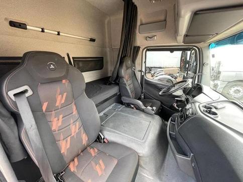 MERCEDES-BENZ ATEGO 2426