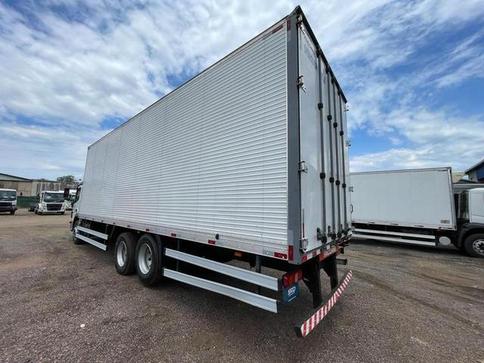 MERCEDES-BENZ ATEGO 2426