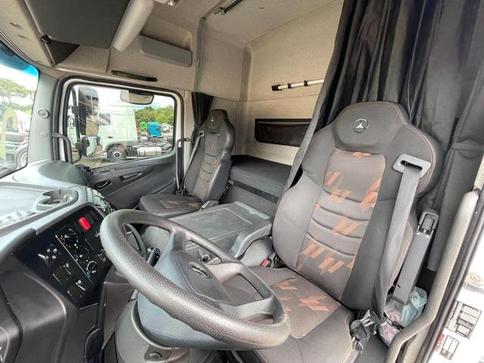 MERCEDES-BENZ ATEGO 2426