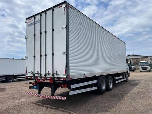 MERCEDES-BENZ ATEGO 2426