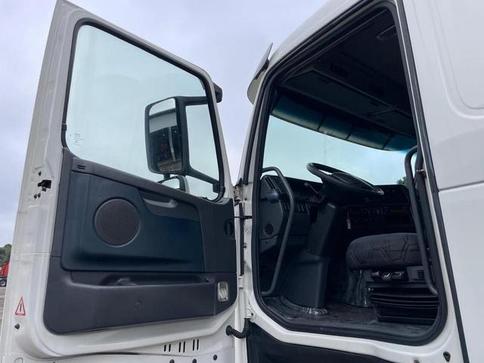 VOLVO FH 420 6X2T