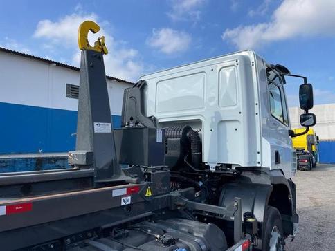DAF CF FAC 300